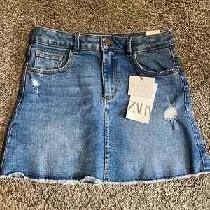 Size 10, Girl’s Zara Jean skirt
